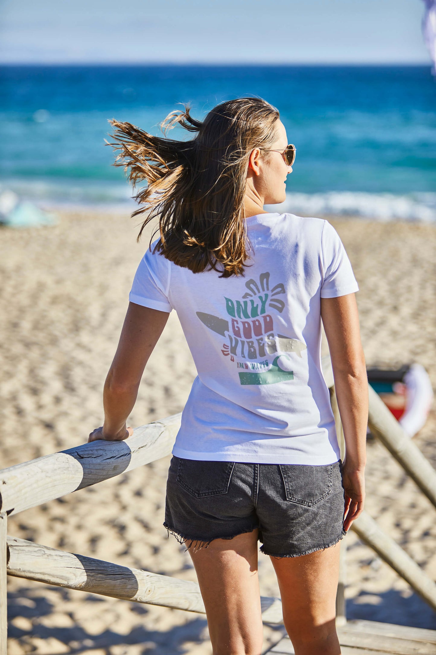 CAMISETA CHICA TABLA DE SURF 3.0